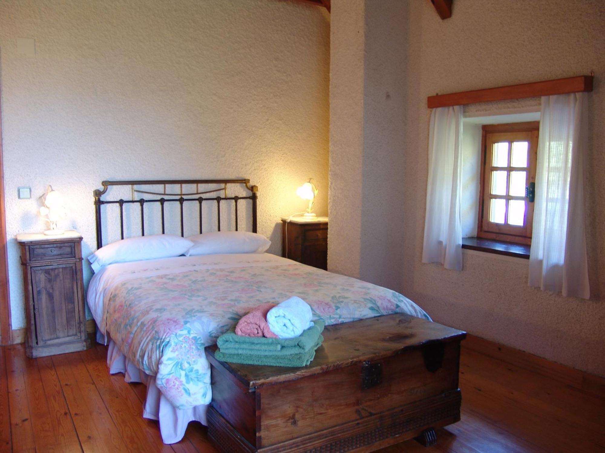 Hostal Casas de Zapatierno Espierba Habitación foto